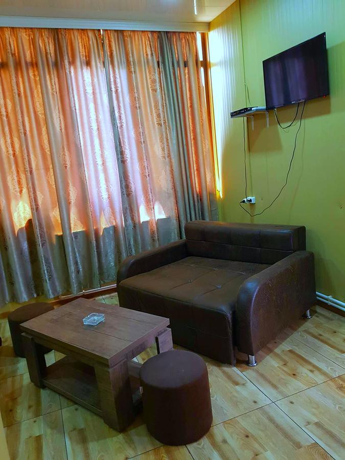 Hotel Texas Tbilisi ภายนอก รูปภาพ